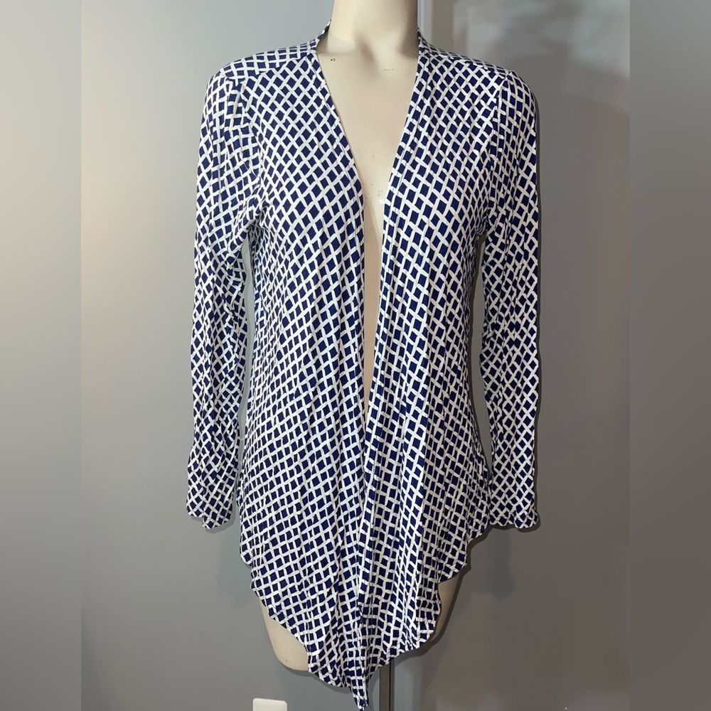 Liz Lange blue white geometric open front long sleeve cardigan woman’s size XS